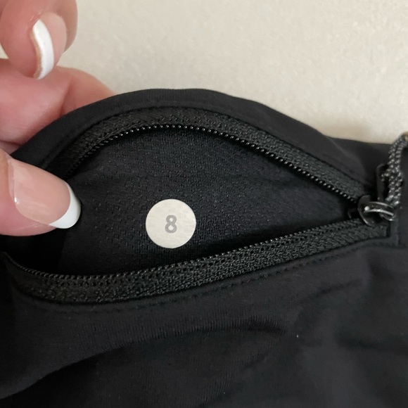 Lululemon Run Times Lined Shorts Plum Black Color Size 8 - Picture 6 of 8